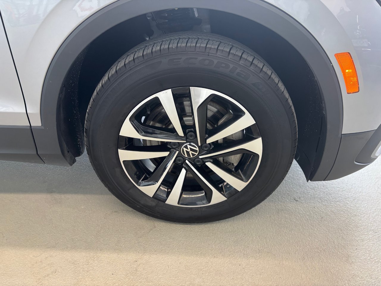 Volkswagen Tiguan Trendline 7 PASSAGERS 4MOTION CARPLAY 2024 7 PASSAGERS