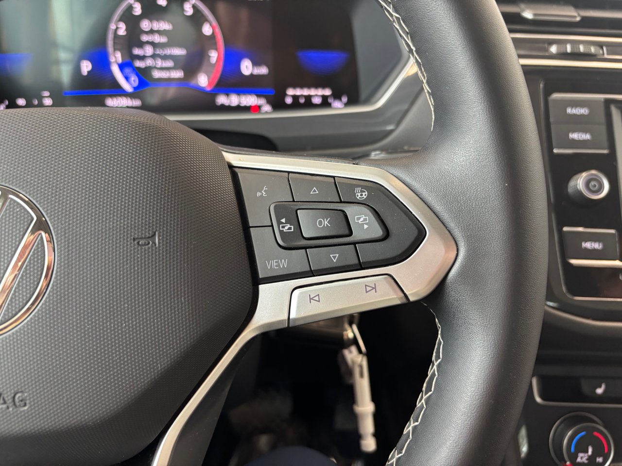 Volkswagen Tiguan Trendline 4MOTION CARPLAY SIÈGES CHAUFFANT 2024 A PARTIR DE 4.69%