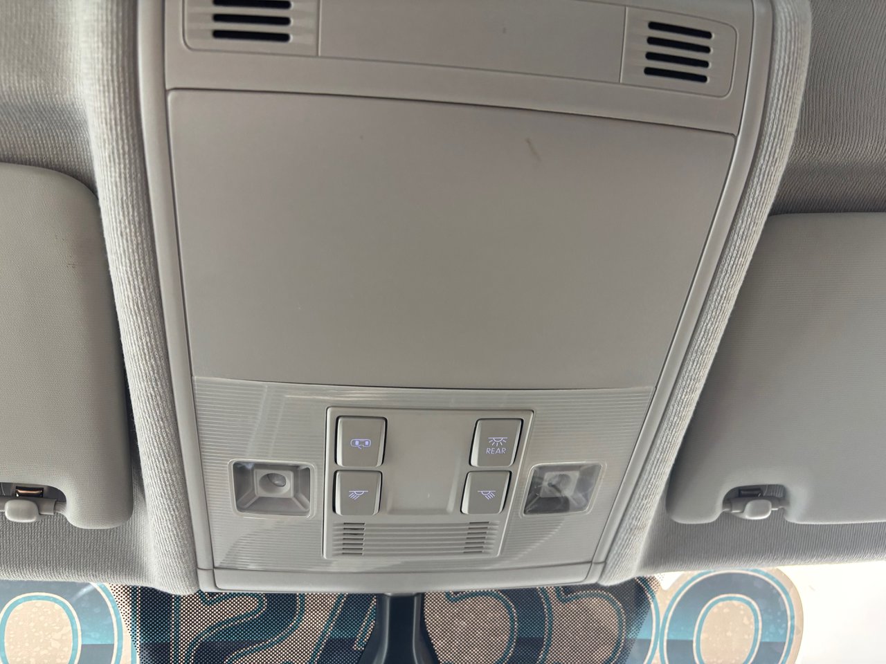 Volkswagen Tiguan Trendline 4MOTION CARPLAY SIÈGES CHAUFFANT 2024 A PARTIR DE 4.69%
