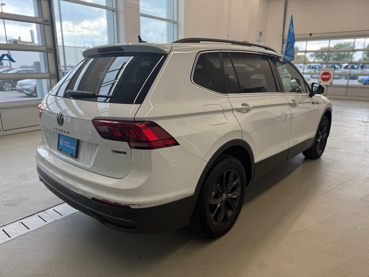 2024 Volkswagen Tiguan Comfortline JAMAIS ACCIDENTÉ 7 PASSAGERS