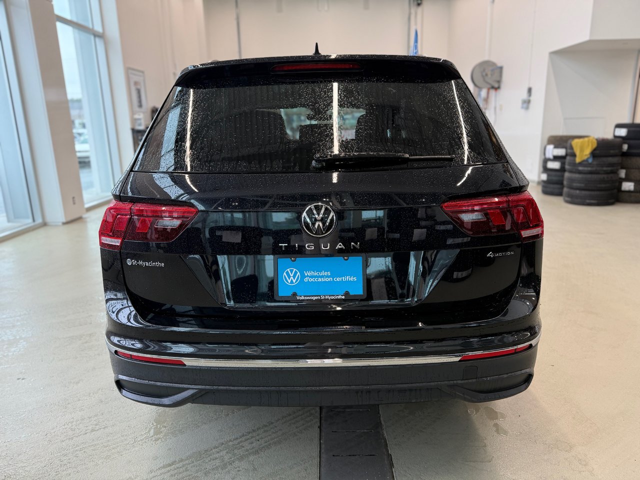 Volkswagen Tiguan Comfortline 7 PASSAGERS JAMAIS ACCIDENTÉ 2024 A PARTIR DE 4.39%