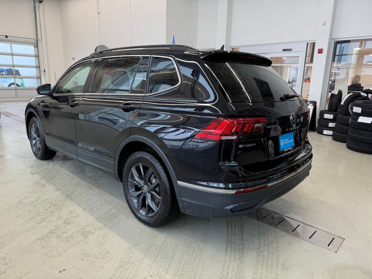 Volkswagen Tiguan Comfortline 7 PASSAGERS JAMAIS ACCIDENTÉ 2024 A PARTIR DE 4.39%