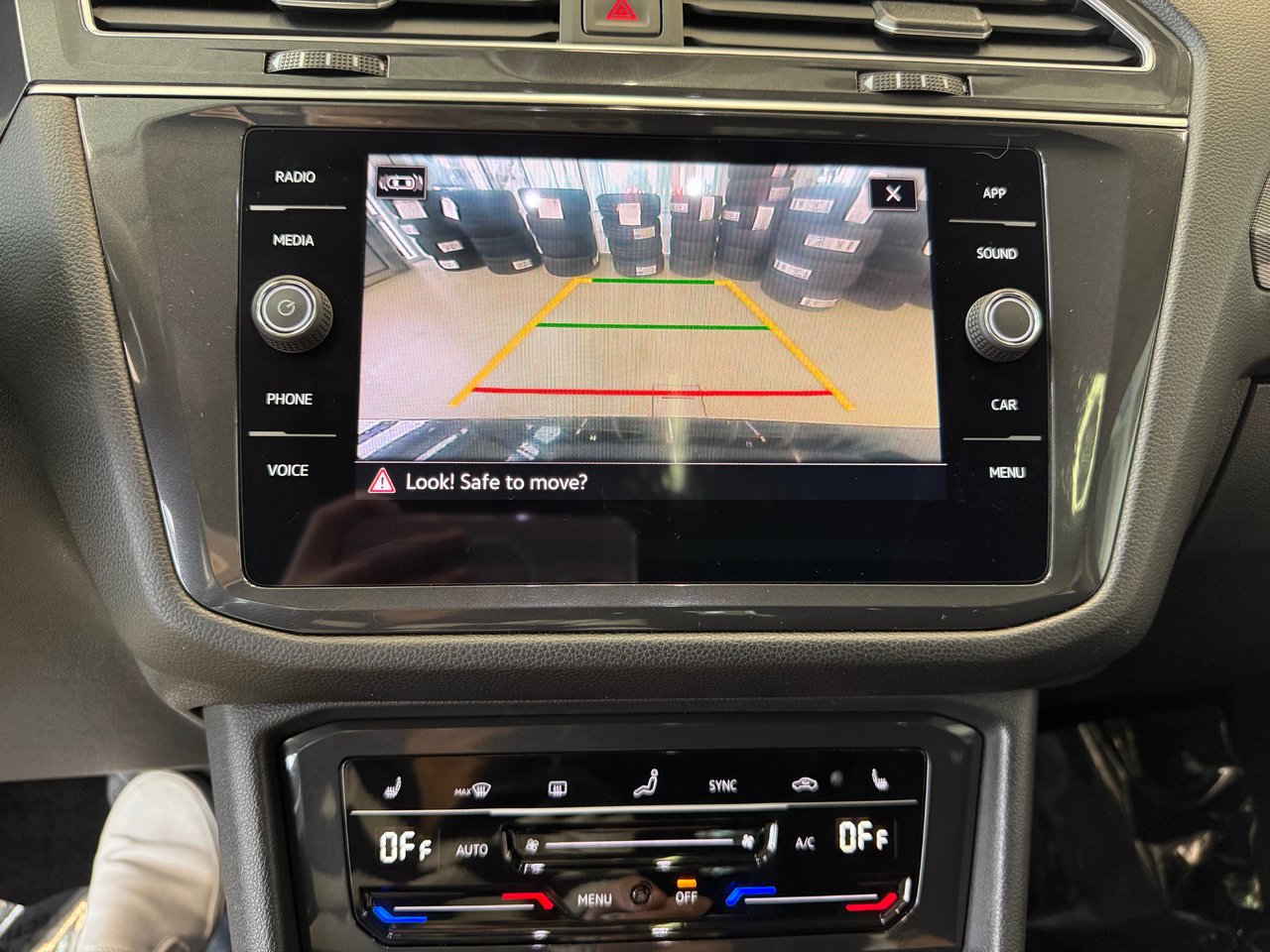 Volkswagen Tiguan Comfortline 7 PASSAGERS JAMAIS ACCIDENTÉ 2024 A PARTIR DE 4.39%