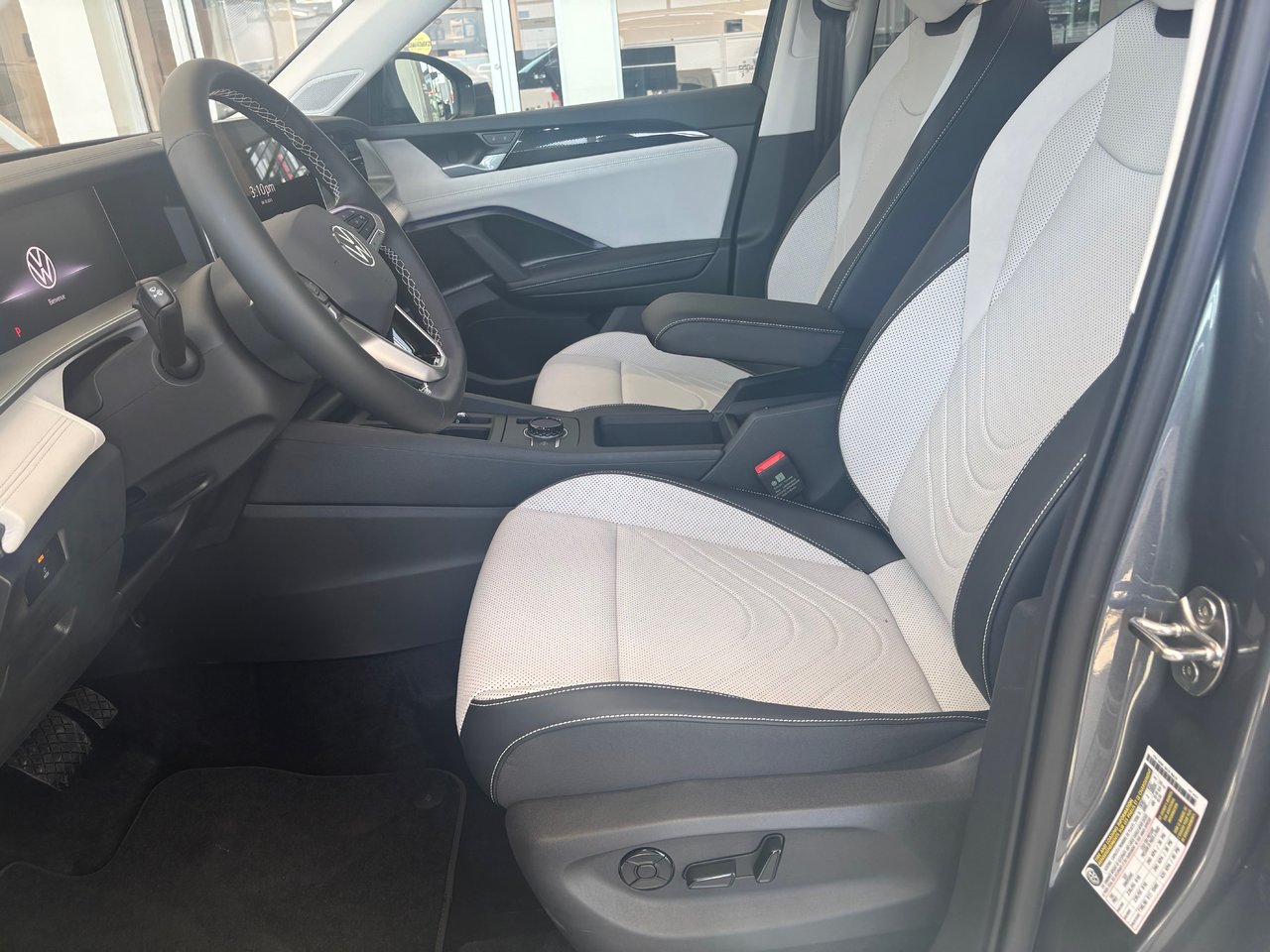 2025 Volkswagen Tiguan Comfortline DEMO SPECIAL