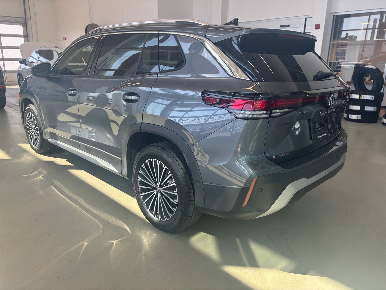 2025 Volkswagen Tiguan Comfortline DEMO SPECIAL