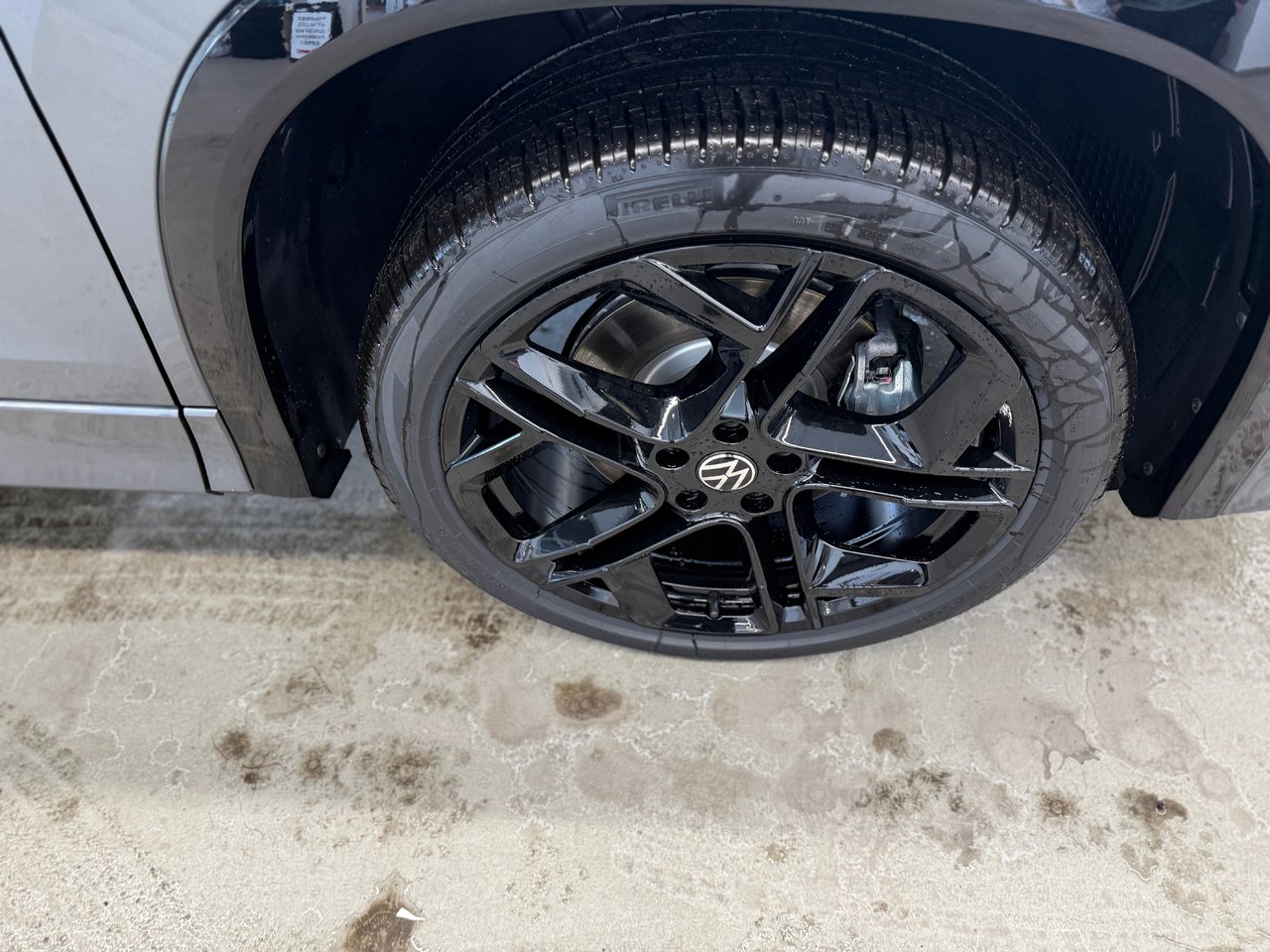 2026 Volkswagen Tiguan Comfortline R-Line Black Edition DEMO SPECIAL