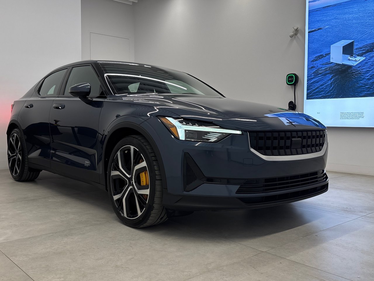 Polestar 2 BASE 2022-2