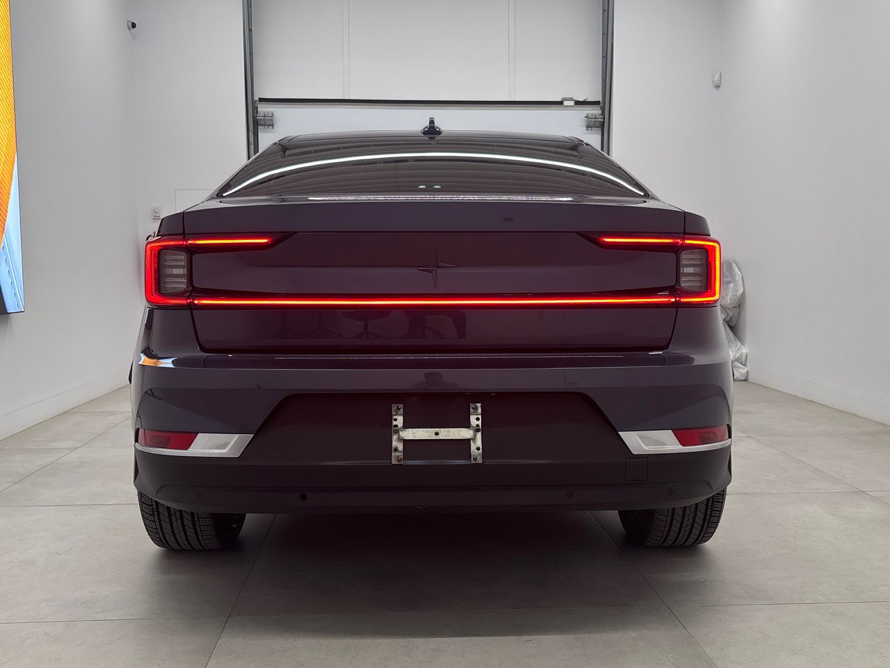2022 Polestar 2 BASE-4