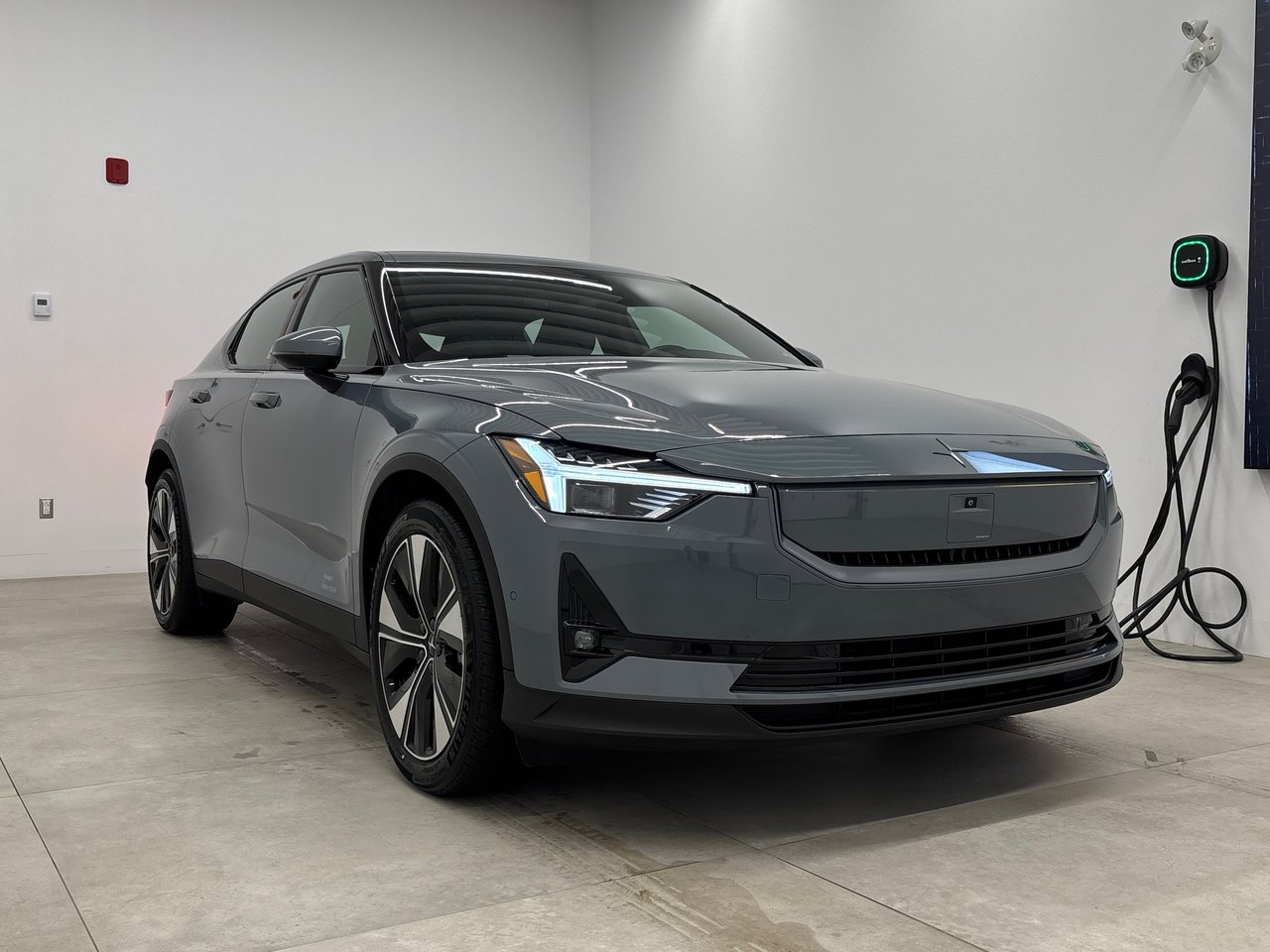 2024 Polestar 2 Plus-1