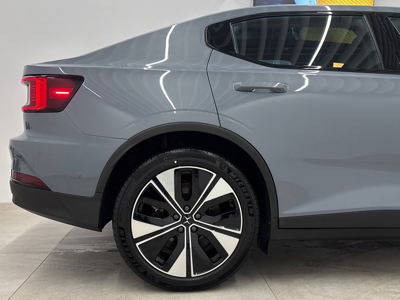 2024 Polestar 2 Plus-11