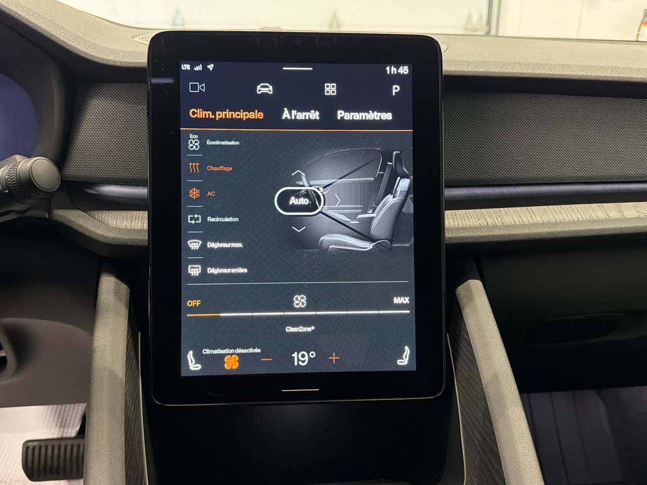 2024 Polestar 2 Plus-18