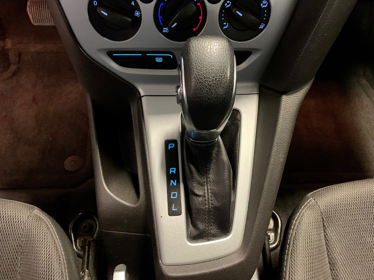 2014 Ford Focus SE / AIR CLIMATISÉ + BLUETOOTH