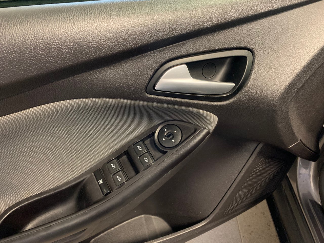 2014 Ford Focus SE / AIR CLIMATISÉ + BLUETOOTH