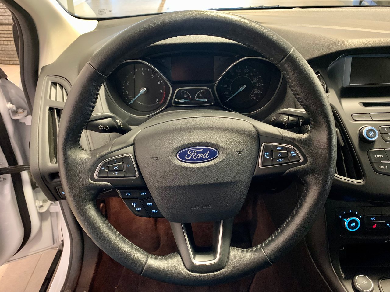 2017 Ford Focus SE / TRÈS BAS MILEAGE + JAMAIS ACCIDENTÉ