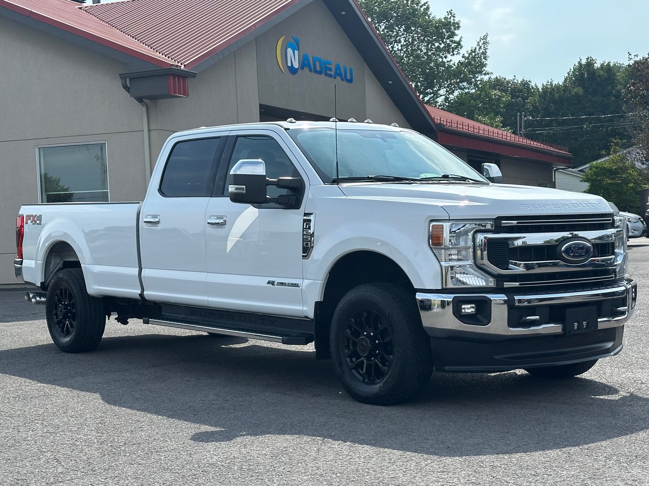  2022 Ford F-250 Super Duty XLT Crew Cab 4WD   