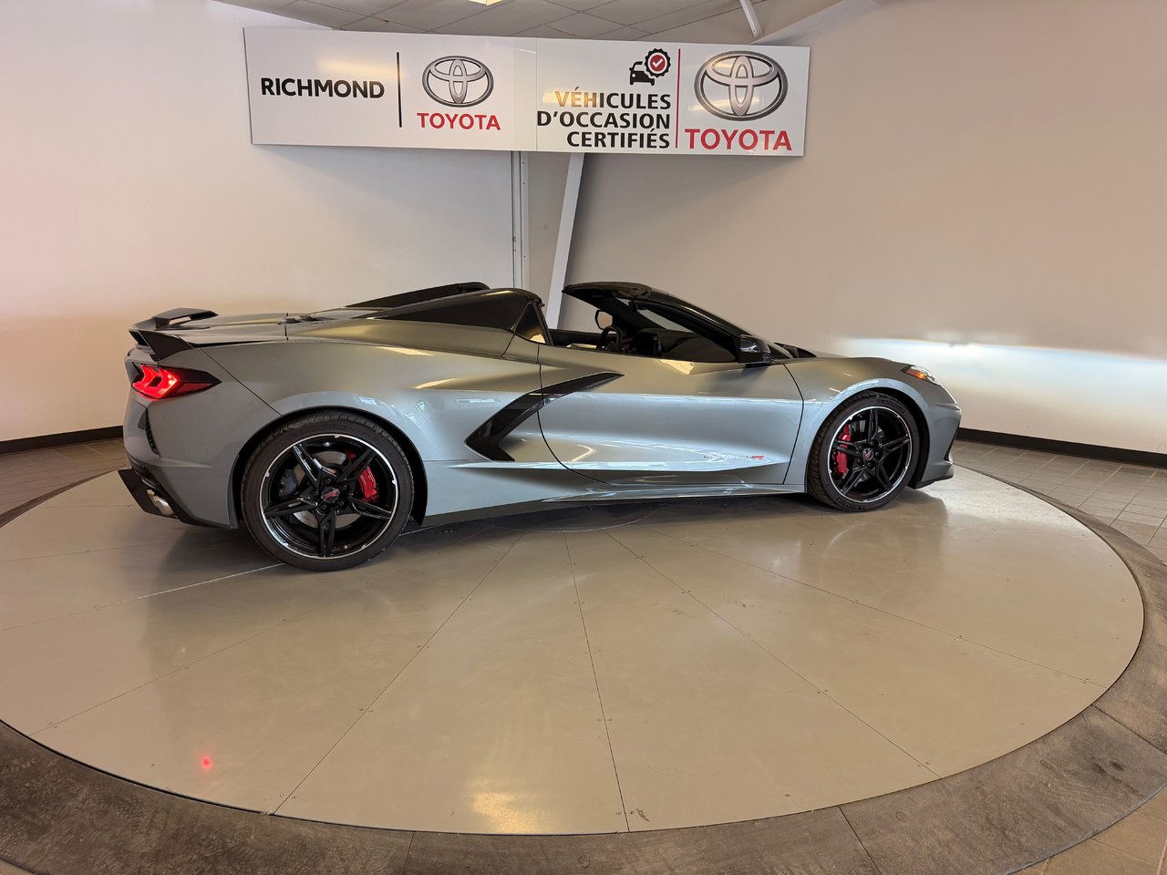 2023 Chevrolet Corvette CONVERTIBLE STINGRAY Z51 3LT V8 6,2L-9