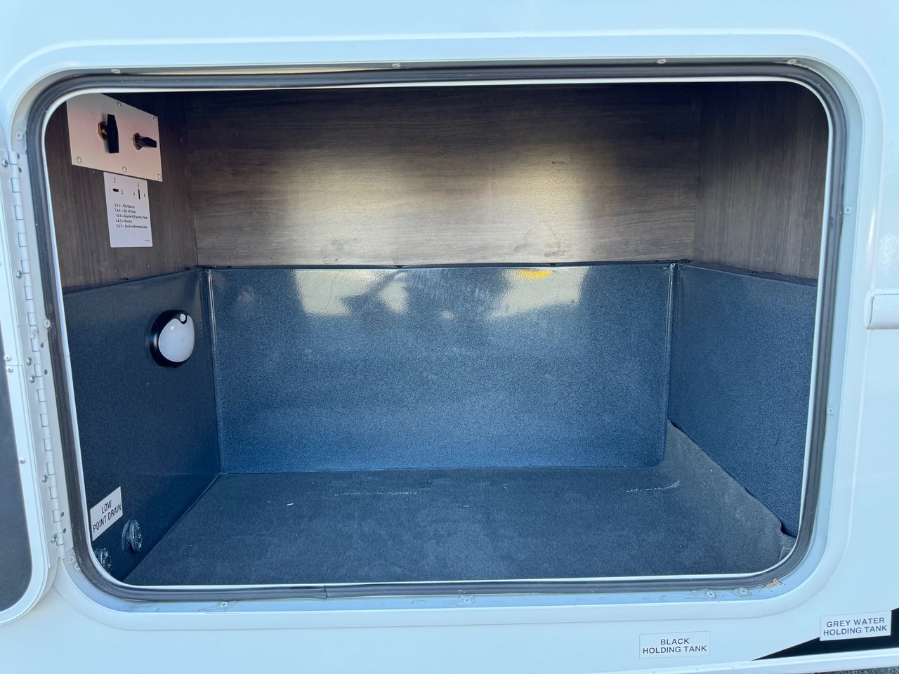 Chevrolet Express Commercial Cutaway CLASSE C JAYCO REDHAWK SE 22C 2022-16