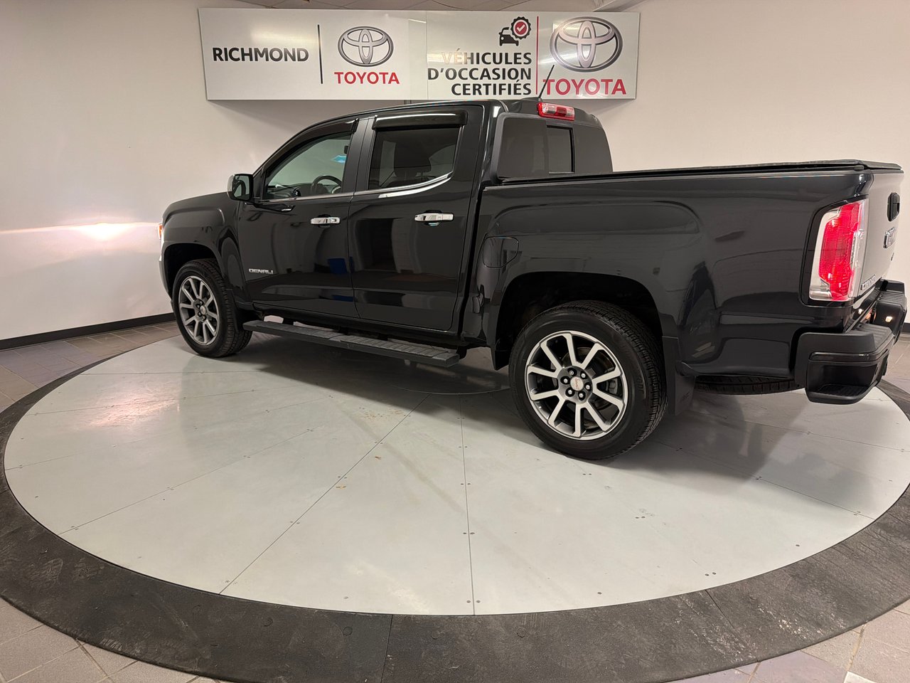 GMC Canyon 4WD Denali *BEAU CAMION + BAS KILOMÉTRAGE* 2020-4