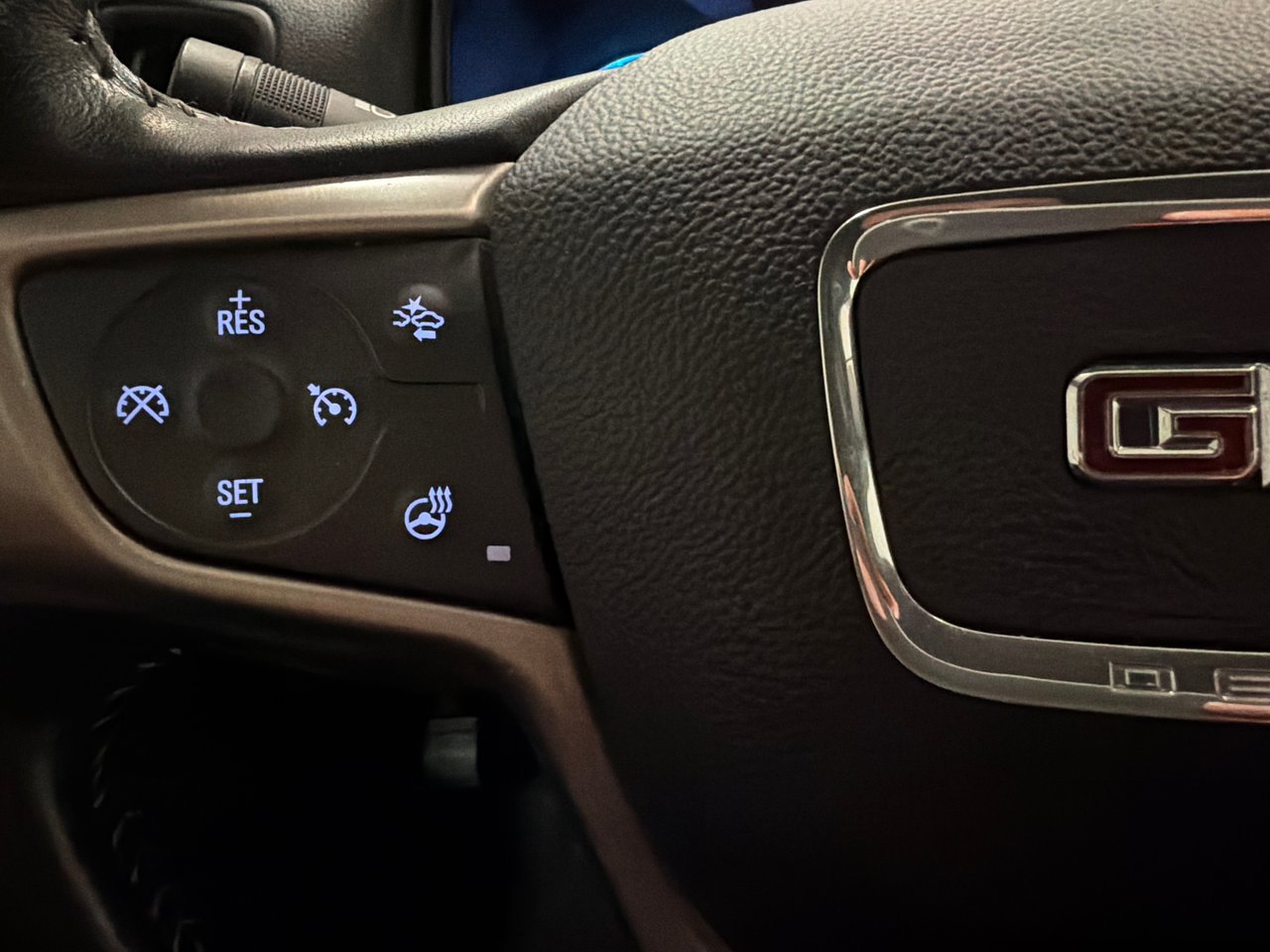 GMC Canyon 4WD Denali *BEAU CAMION + BAS KILOMÉTRAGE* 2020-28