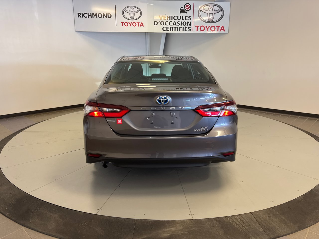 2023 Toyota Camry Hybrid LE *TRÈS BEAU VÉHICULE*-6