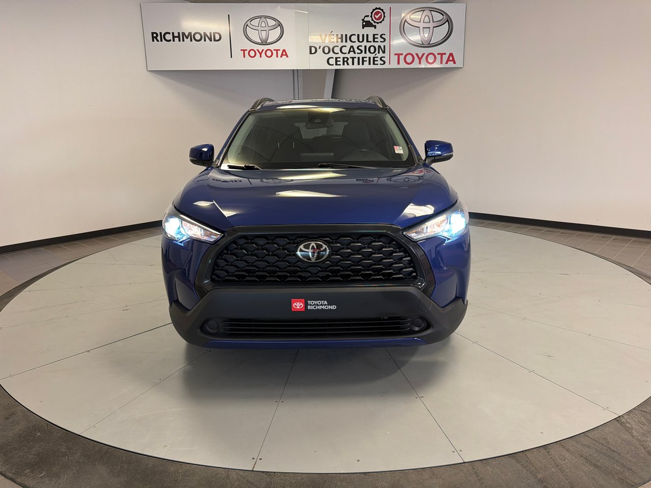 2022 Toyota Corolla Cross LE AWD *TRÈS BEAU VÉHICULE*-11
