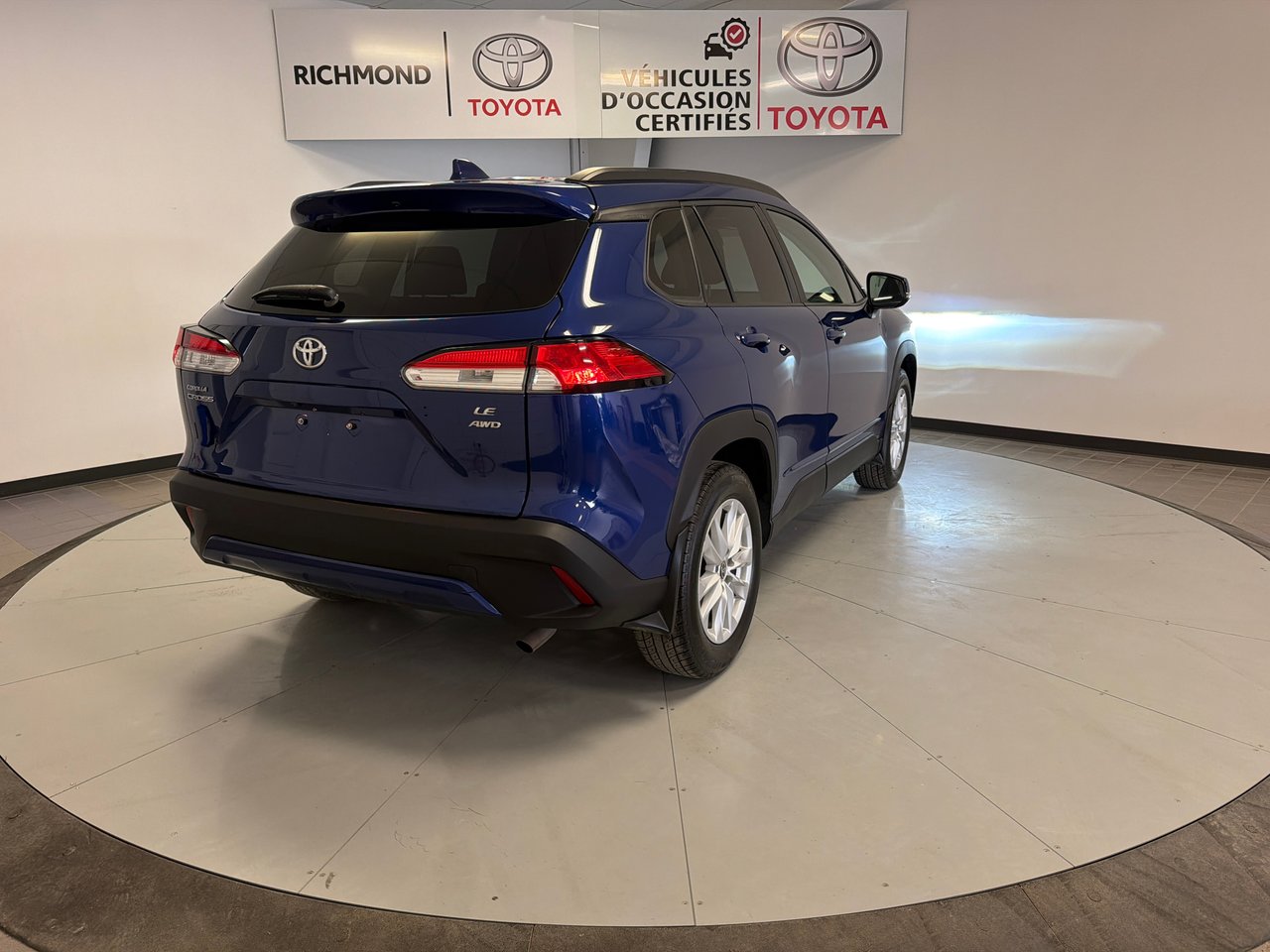 2022 Toyota Corolla Cross LE AWD *TRÈS BEAU VÉHICULE*-6