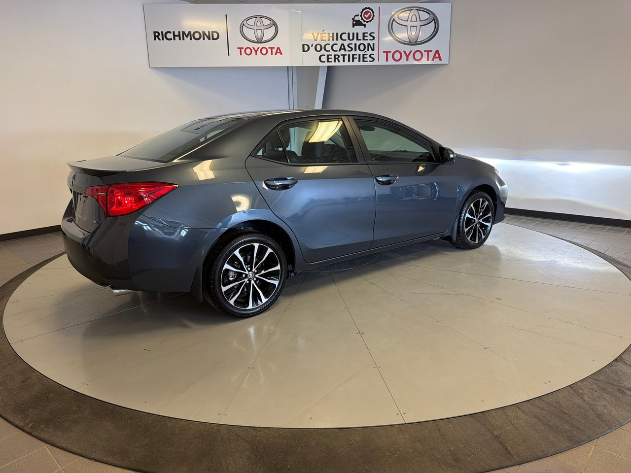 2018 Toyota Corolla SE AMÉLIORÉ *TRÈS BEAU VÉHICULE*-8