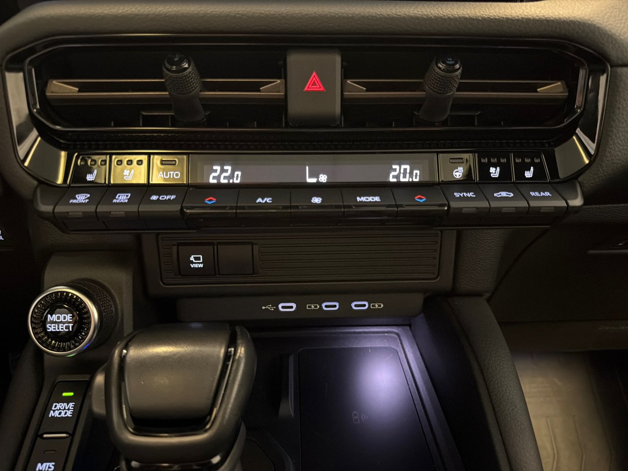 Toyota Land Cruiser PREMIERE EDITION *BALANCE DE GARANTIE PROLONGÉE* 2024-28