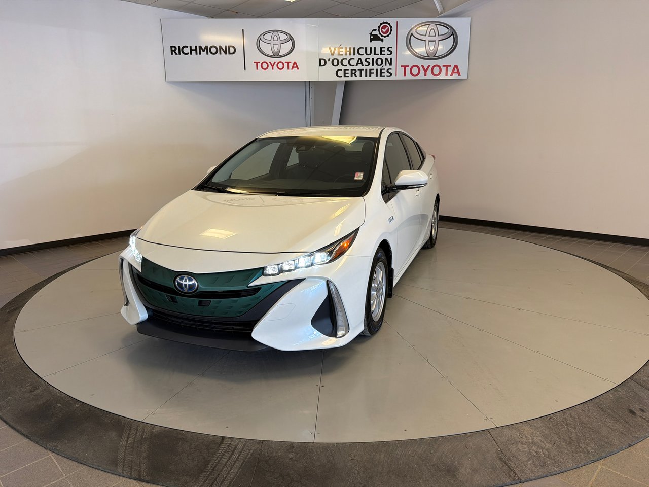 2017 Toyota Prius Prime-1
