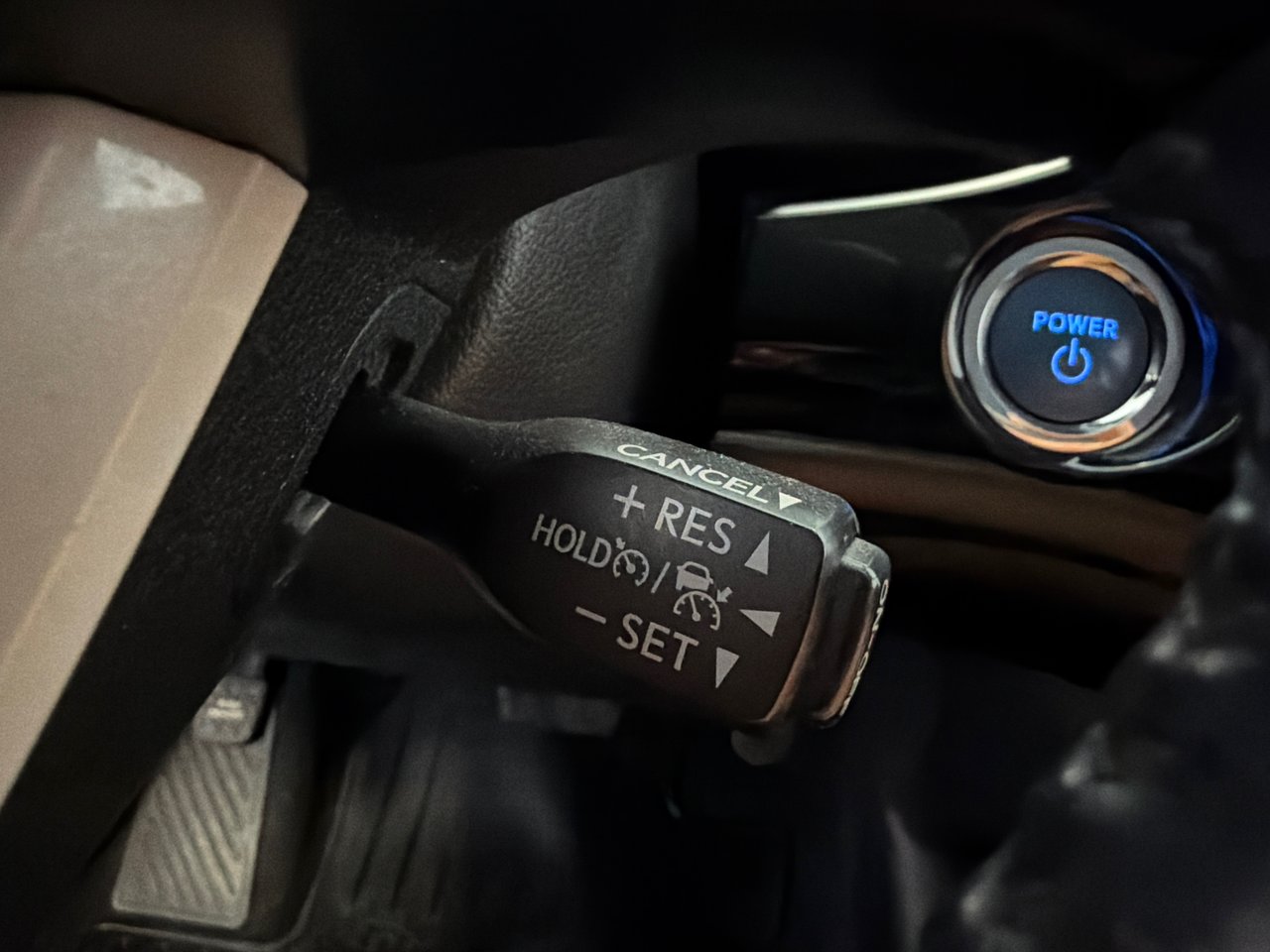 2017 Toyota Prius Prime-27