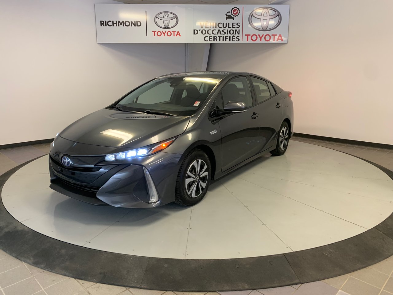 Toyota Prius Prime Usag E De Km Vendre Chez Otogo