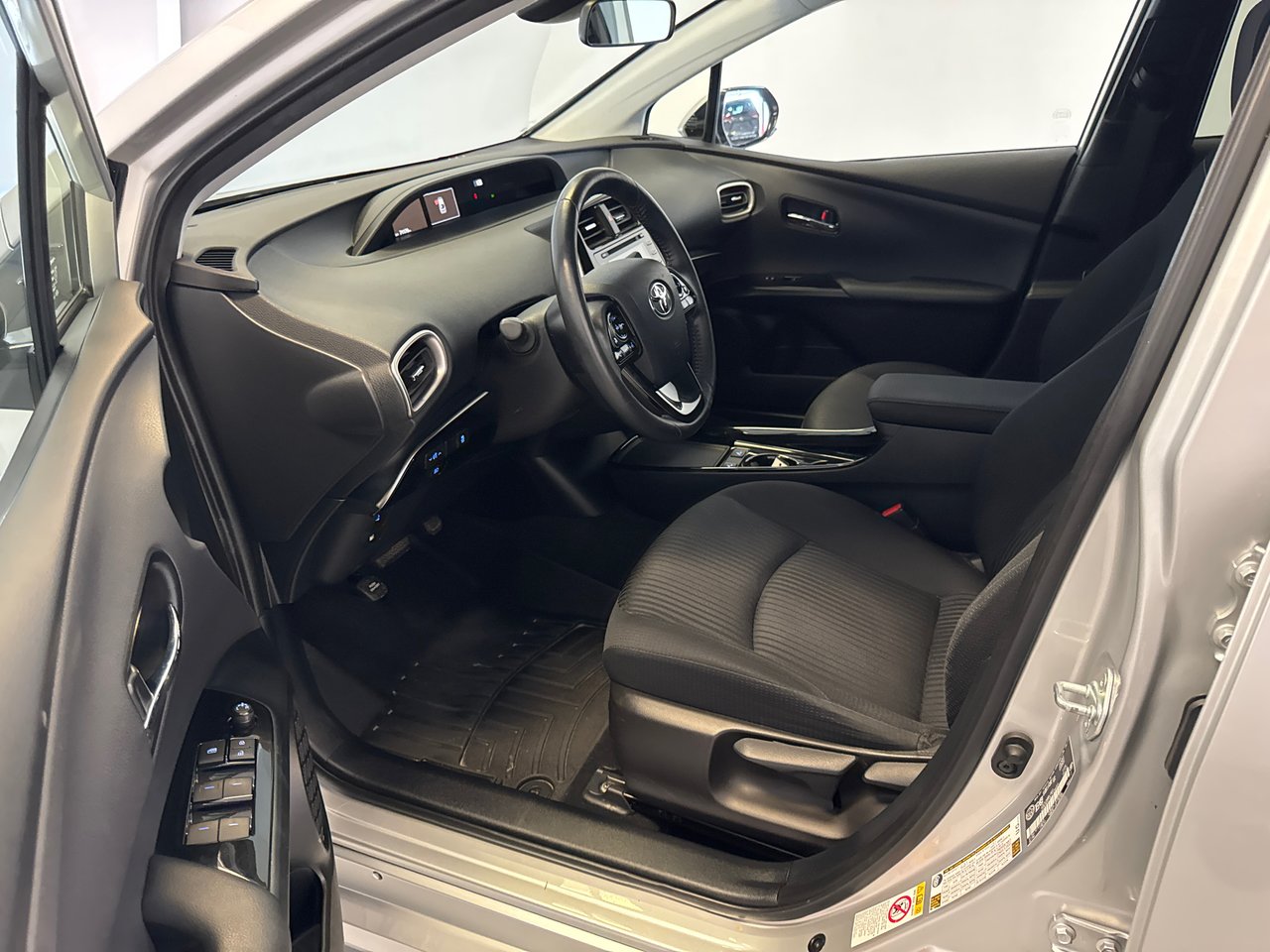 Toyota PRIUS PRIME *TRÈS BEAU VÉHICULE* 2020-14