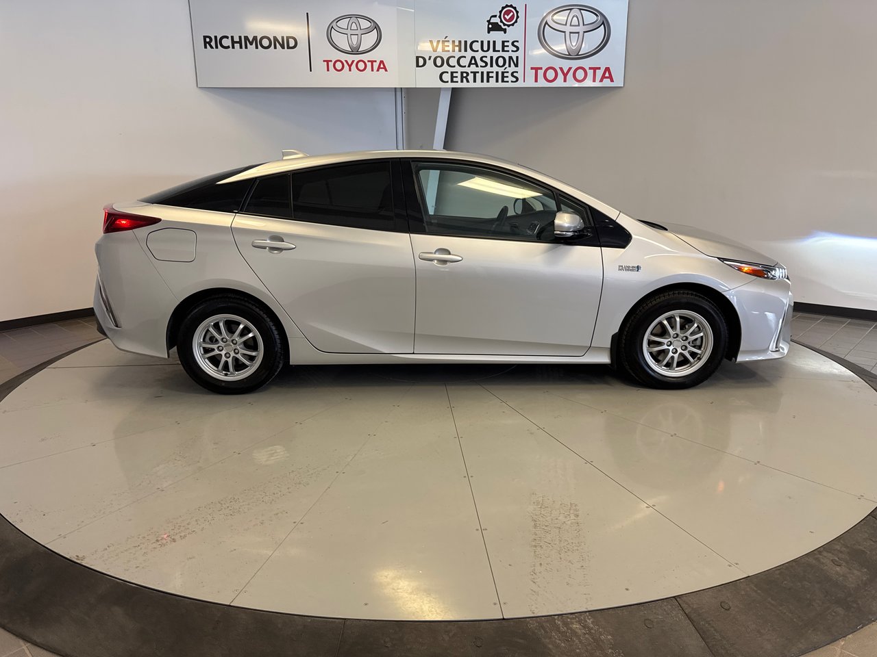 Toyota PRIUS PRIME *TRÈS BEAU VÉHICULE* 2020-9