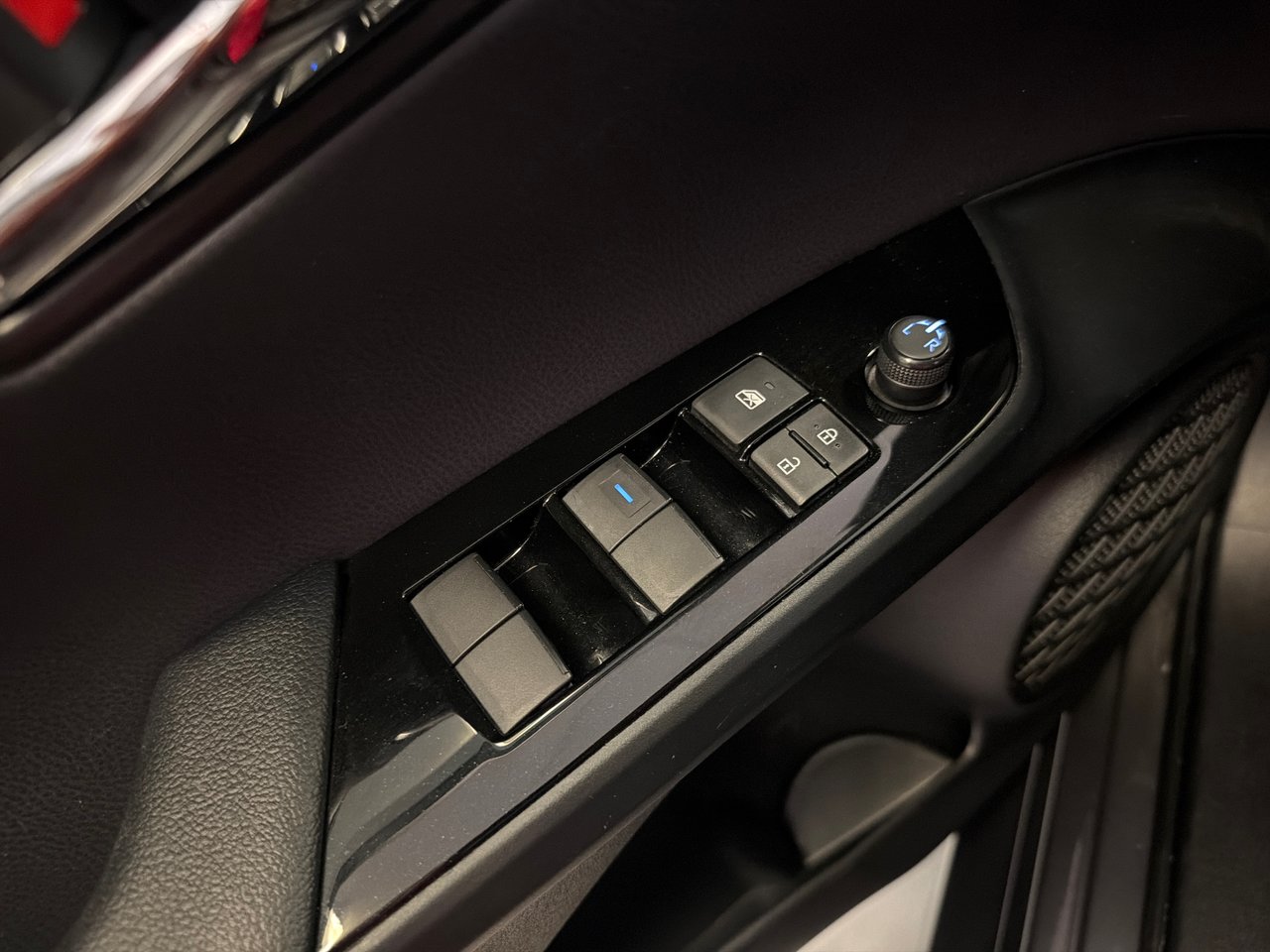 2021 Toyota Prius Prime AMÉLORÉ *TRÈS BEAU VÉHICULE + BAS KILO**-37