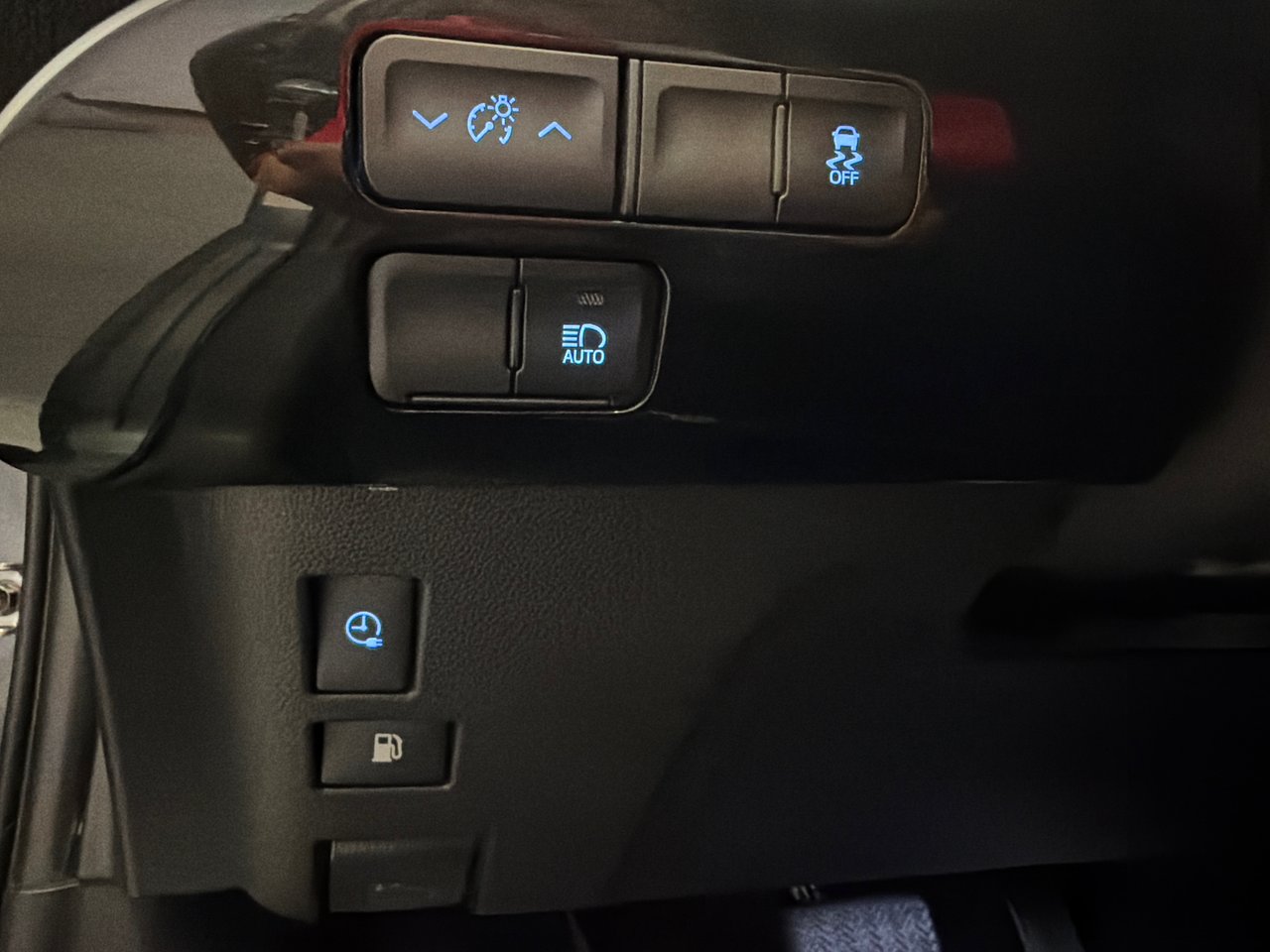2021 Toyota Prius Prime AMÉLORÉ *TRÈS BEAU VÉHICULE + BAS KILO**-36