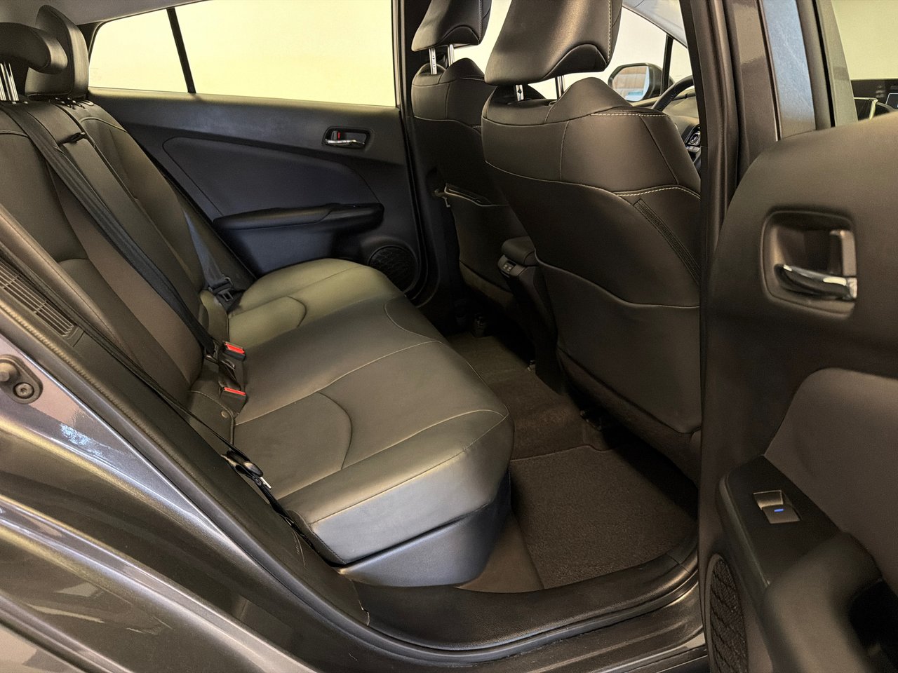 2021 Toyota Prius Prime AMÉLORÉ *TRÈS BEAU VÉHICULE + BAS KILO**-17