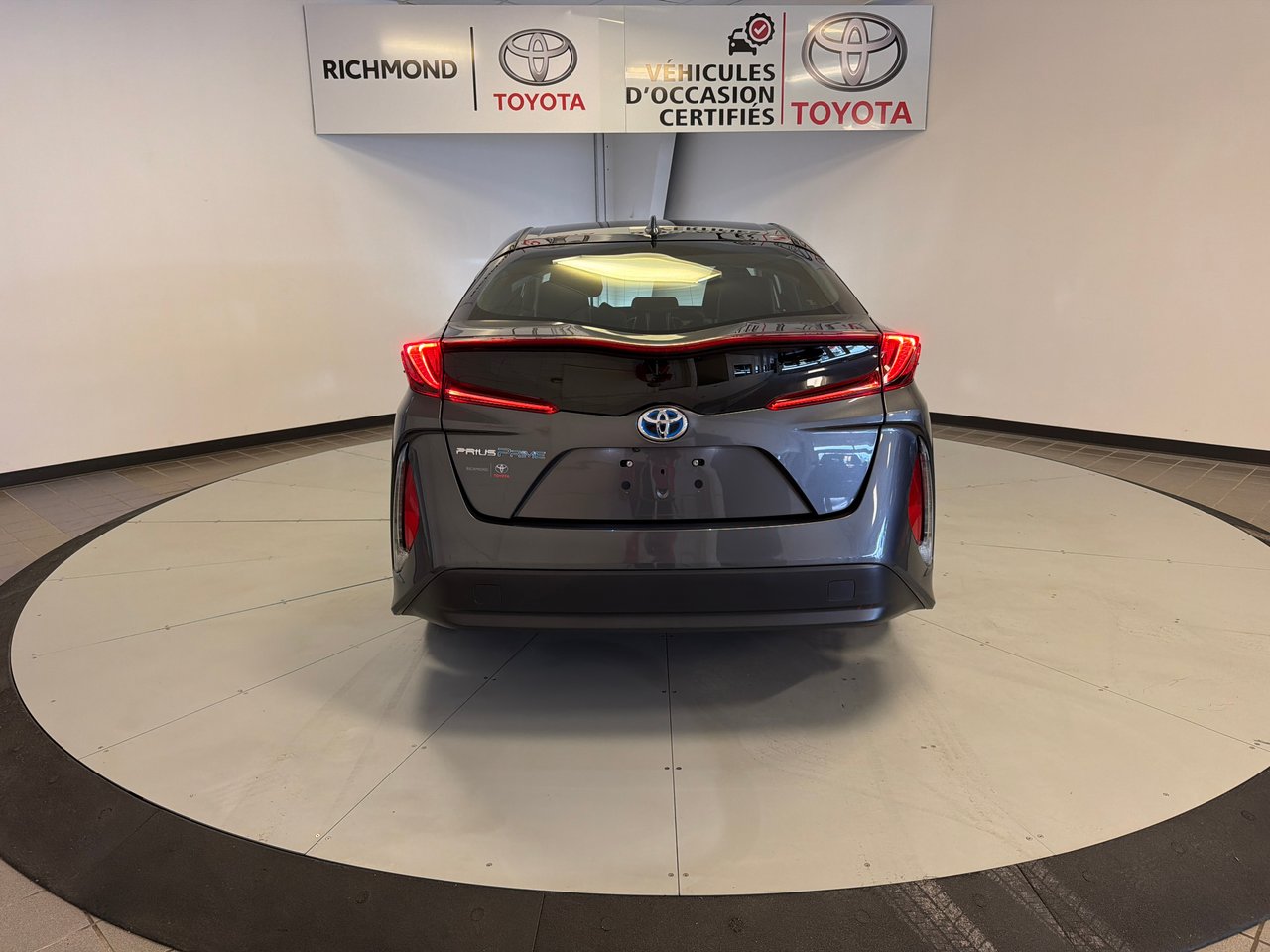 2021 Toyota Prius Prime AMÉLORÉ *TRÈS BEAU VÉHICULE + BAS KILO**-7