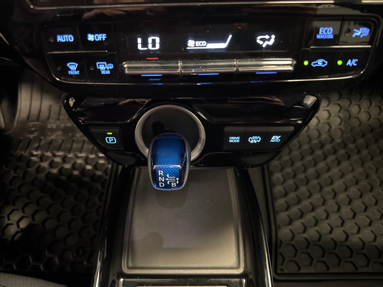 2022 Toyota PRIUS PRIME BASE *TRÈS BEAU VÉHICULE*-24