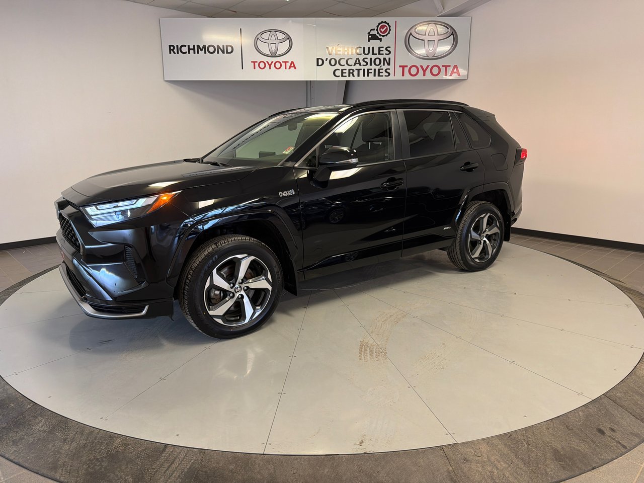 2024 Toyota RAV4 Plug-in Hybrid SE AWD *TRÈS BEAU VÉHICULE*-2