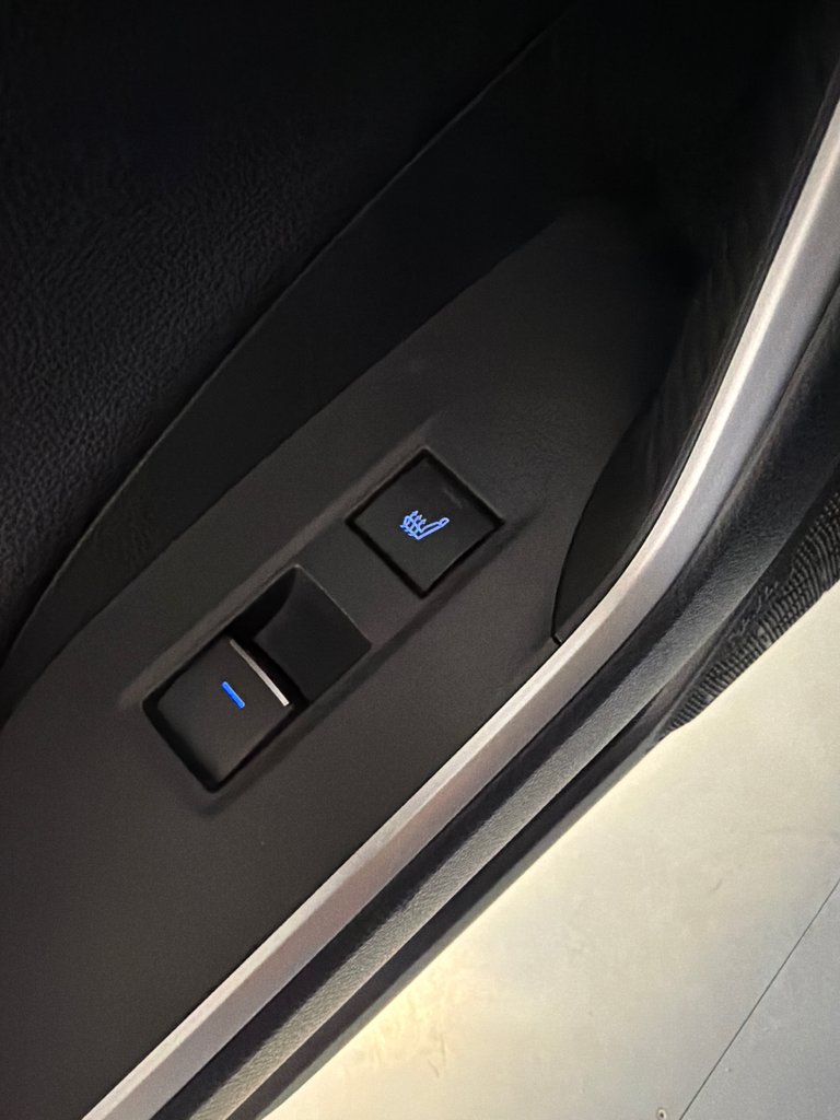 Toyota RAV4 Prime XSE AWD 2022-37