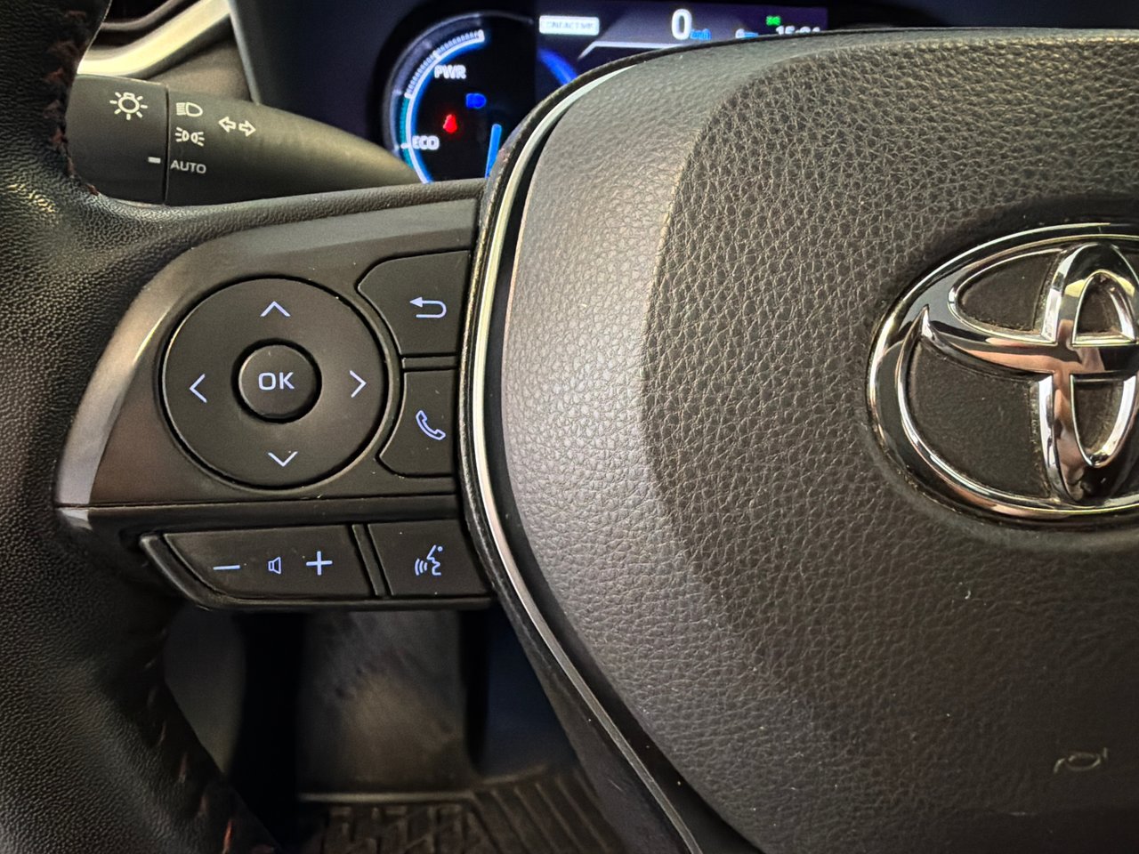 Toyota RAV4 Prime XSE AWD 2022-39