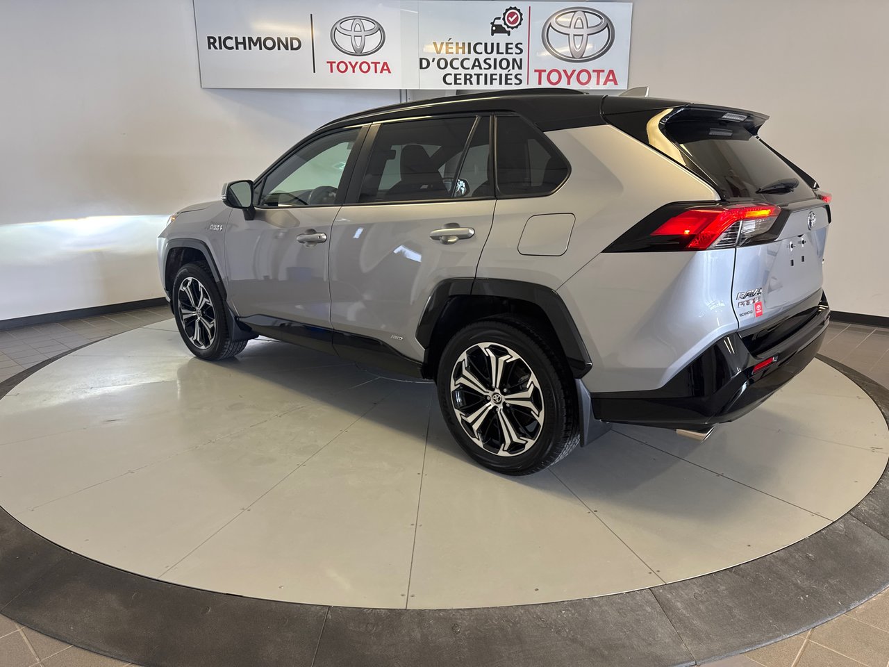 Toyota RAV4 Prime XSE *TRÈS BEAU VÉHICULE* 2023-5