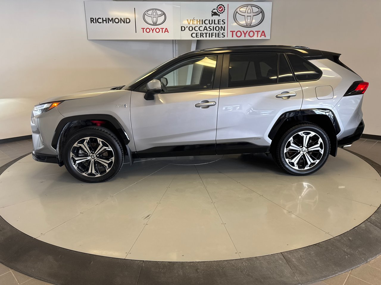 Toyota RAV4 Prime XSE *TRÈS BEAU VÉHICULE* 2023-3