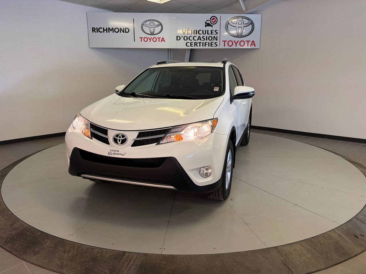 2014 Toyota RAV4 XLE-1