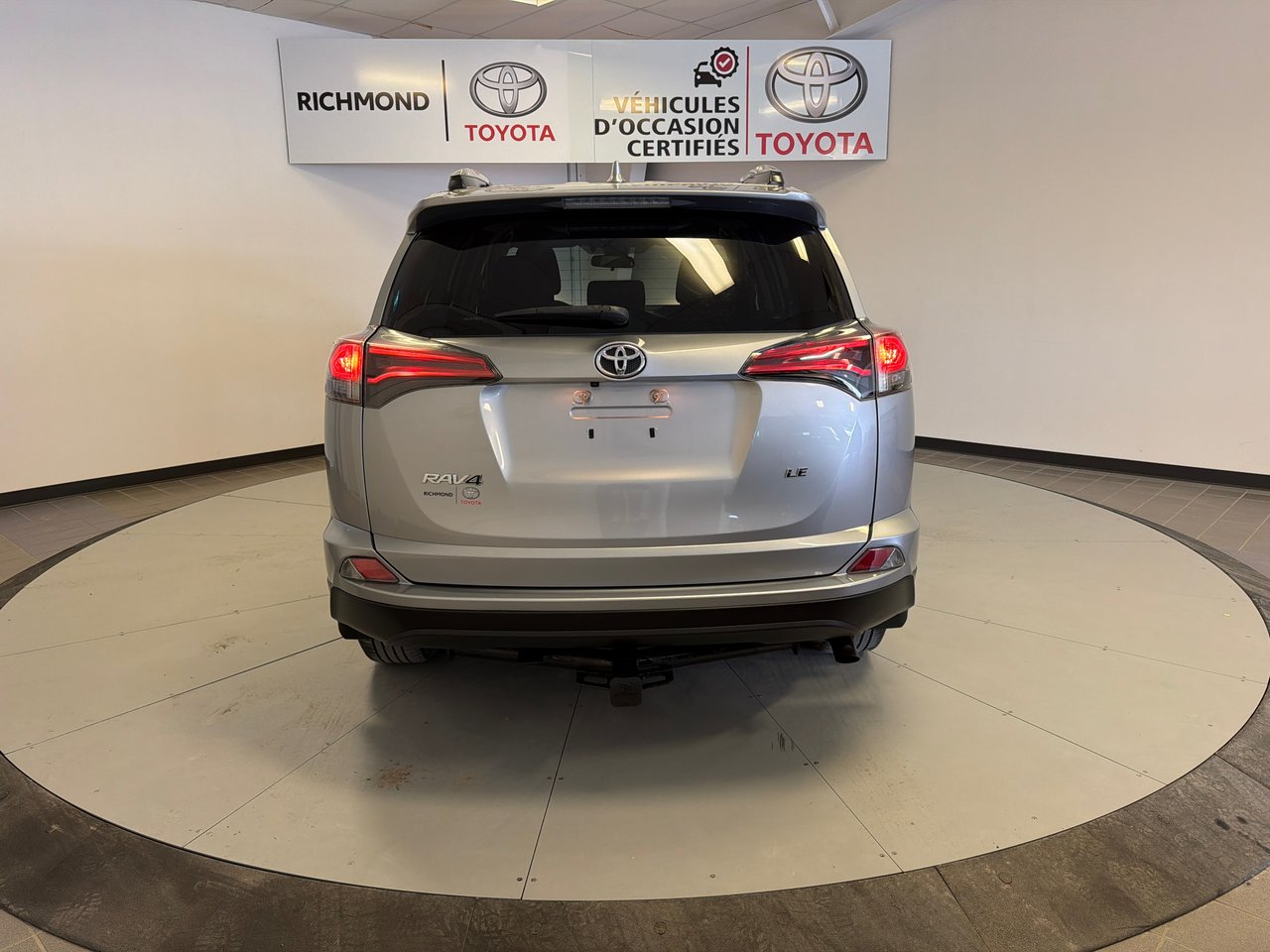 2017 Toyota RAV4 LE-7