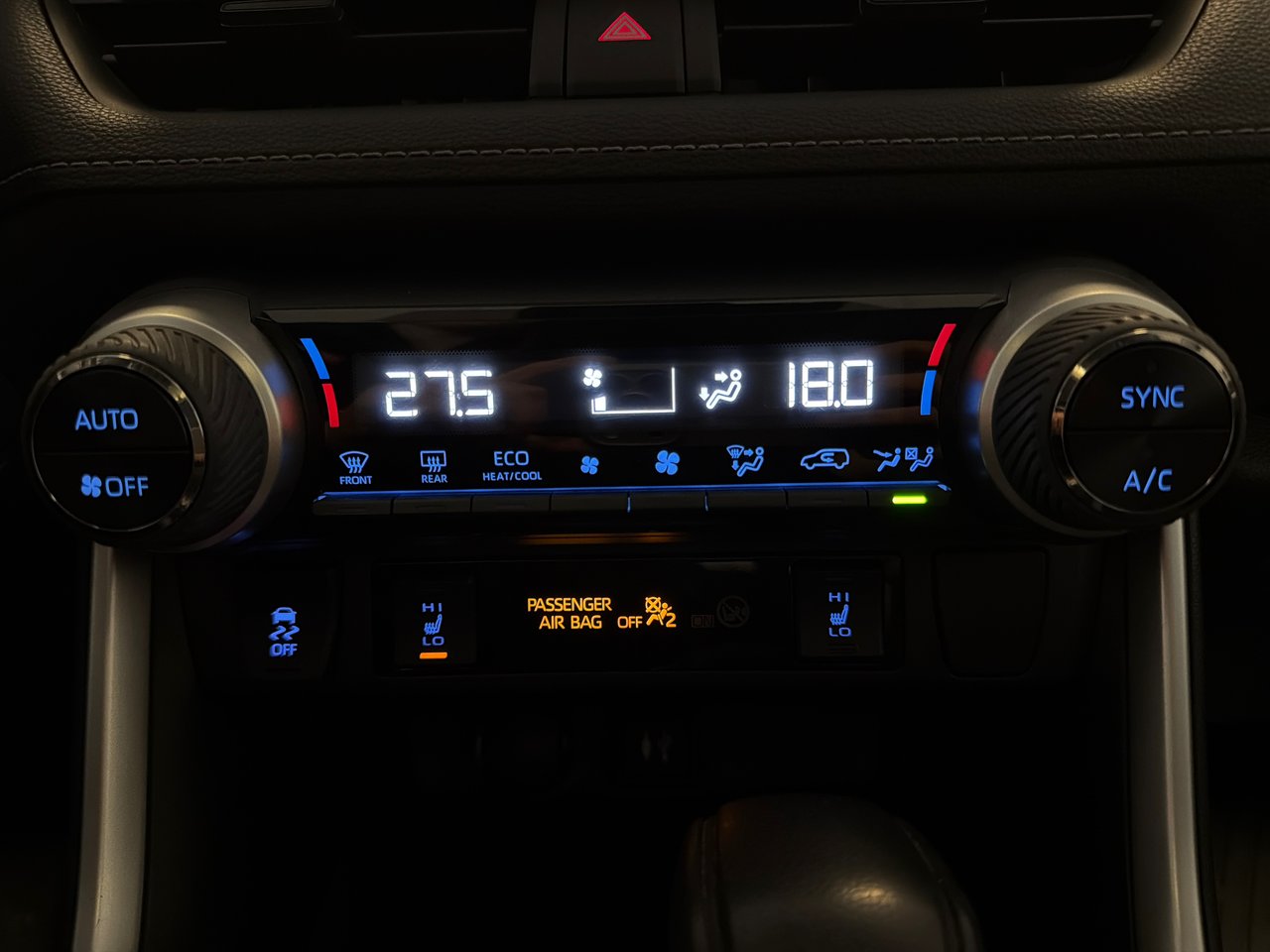 2019 Toyota RAV4 Hybrid XLE-27