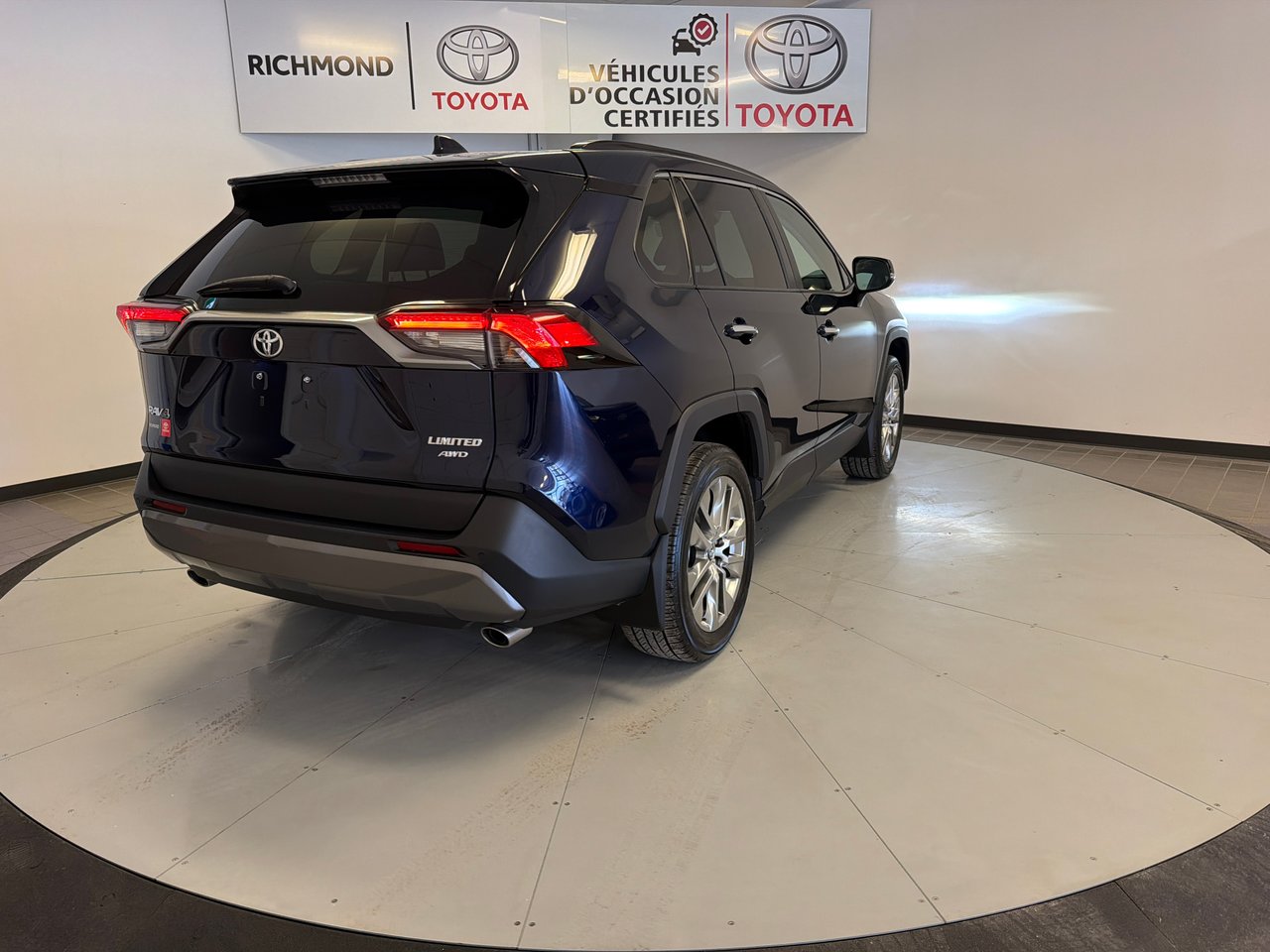 Toyota RAV4 Limited AWD *TRÈS BEAU VÉHICULE* 2020-7