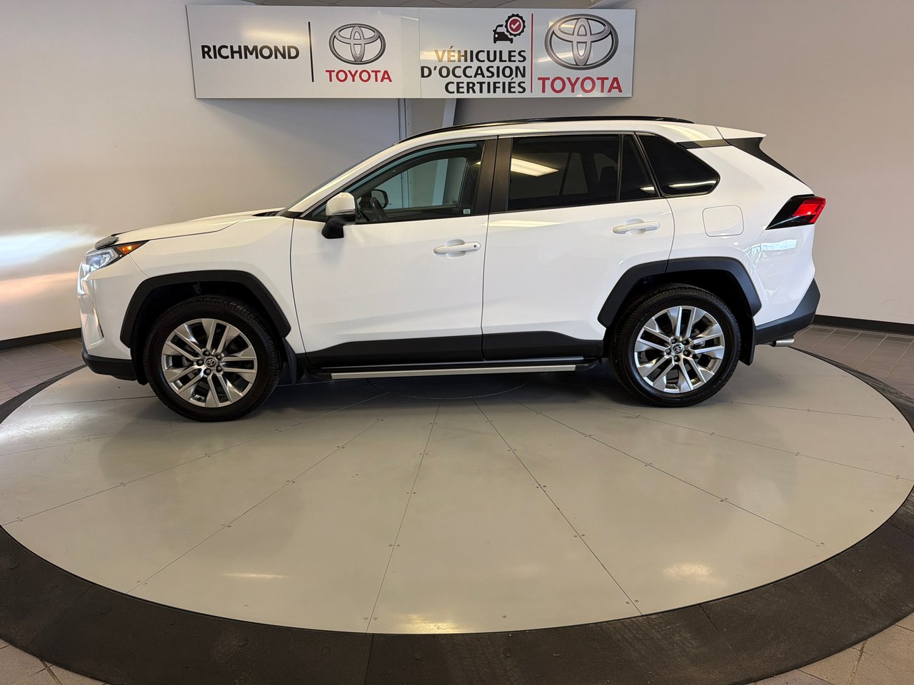 2021 Toyota RAV4