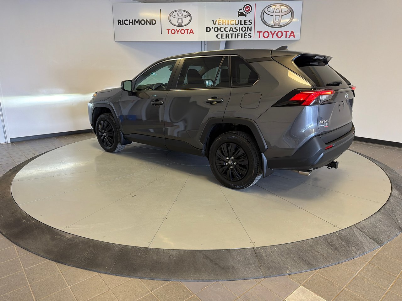 Toyota RAV4 LE AWD *TRÈS BEAU VÉHICULE* 2022-7