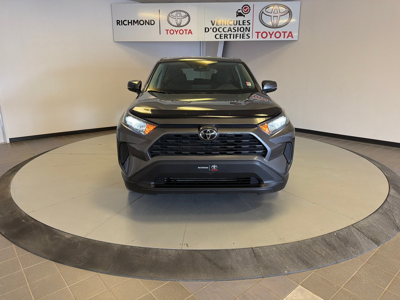 Toyota RAV4 LE AWD *TRÈS BEAU VÉHICULE* 2022-17